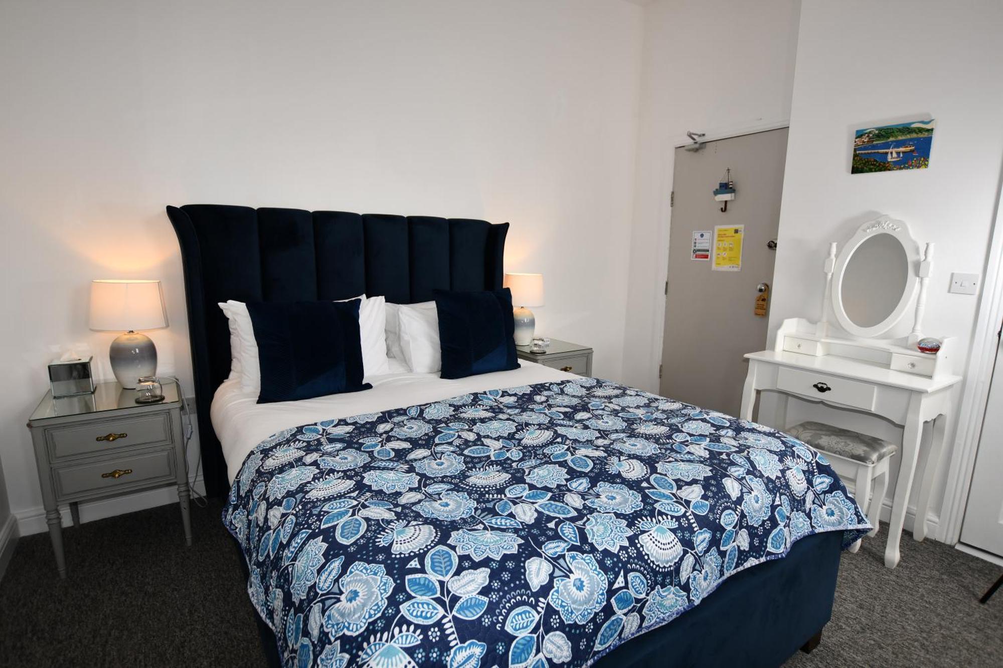 Hotel No. 98 Boutique